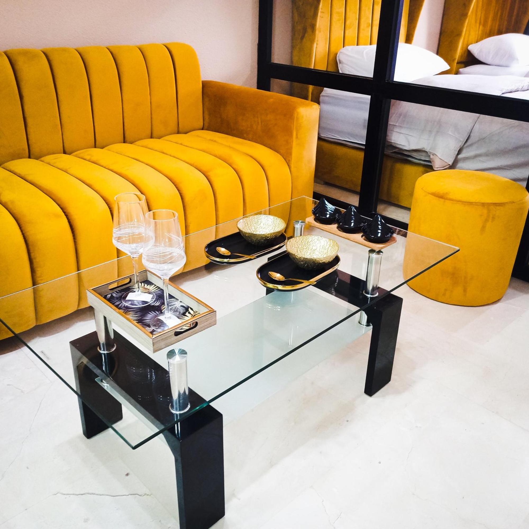 Moderne Appartement Au Plein Centre-Ville En Face Hilton & La Gare De Train Tgv Avec Climatisation Tanger Exteriör bild